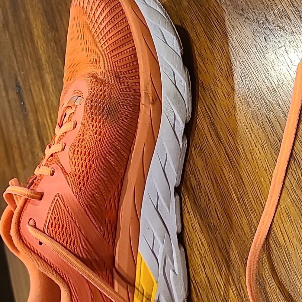 Hoka One One Bondi 7 Womens 9.5 Coral 1110519-CCSD Running Shoes - Picture 3 of 9